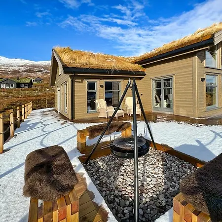 Semesterbostad Modern In The Heart Of The Sunnmore Alps Sykkylven