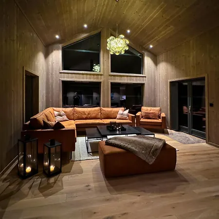 Nyaraló Modern In The Heart Of The Sunnmore Alps *