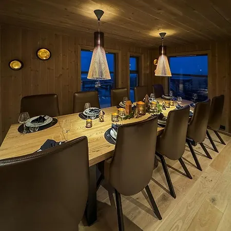 Modern In The Heart Of The Sunnmore Alps 別荘 *
