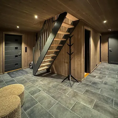 Nyaraló Modern In The Heart Of The Sunnmore Alps *