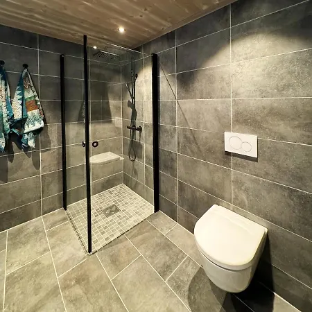 Modern In The Heart Of The Sunnmore Alps Semesterbostad *