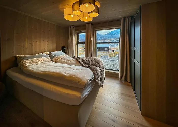 Semesterbostad Modern In The Heart Of The Sunnmore Alps